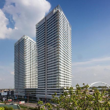 Sag Panorama City Free Parking Bratislava Exterior photo